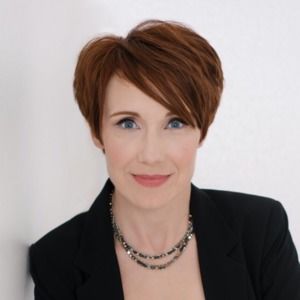 Meet your Posher, Carrie